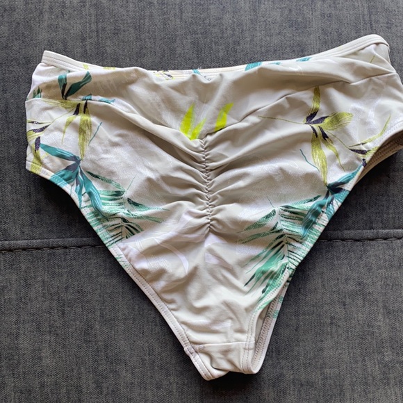 O’Neill High waist bikini bottoms - Picture 2 of 7